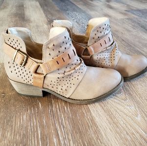 Jellypop ankle boots